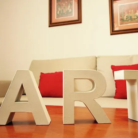 Appartement Bed And Snow Art