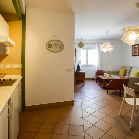 Appartement Bed And Snow Art