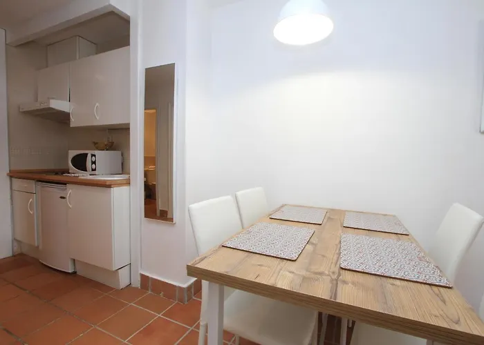 Bed And Snow Art * Sierra Nevada