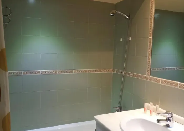 Bed And Snow Art * Sierra Nevada