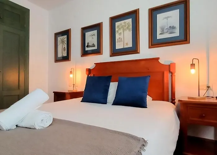 Appartement Bed And Snow Art